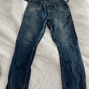 Levi’s 511